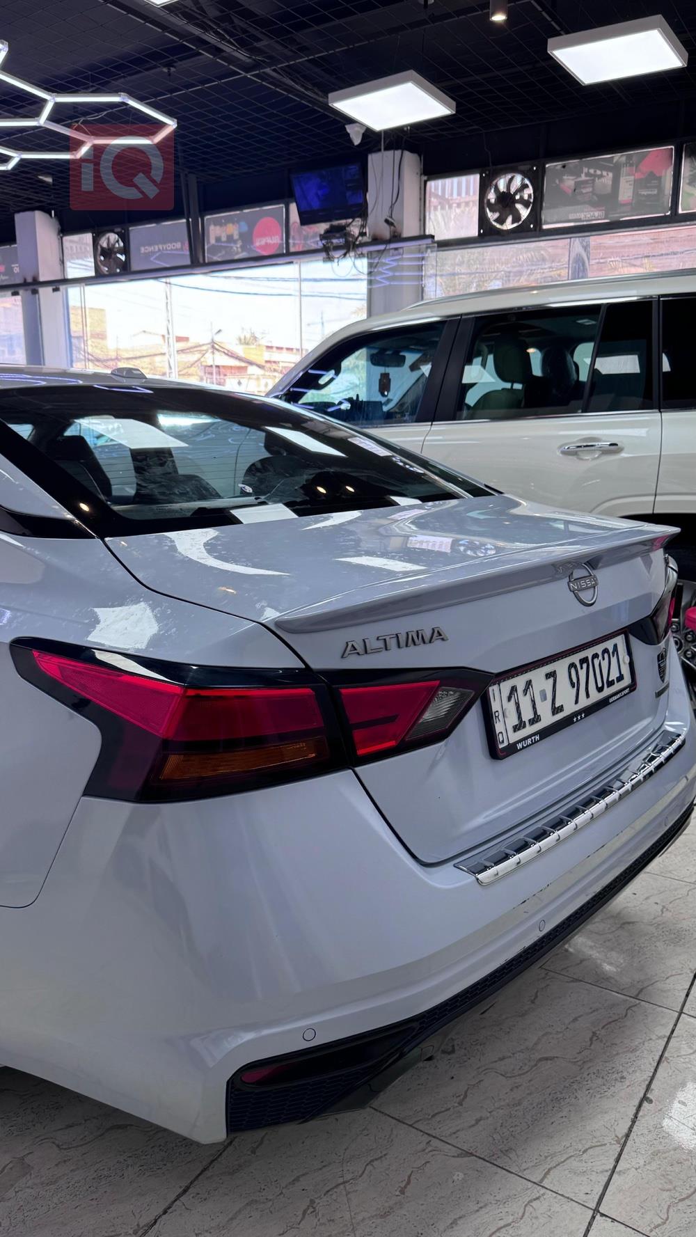 Nissan Altima